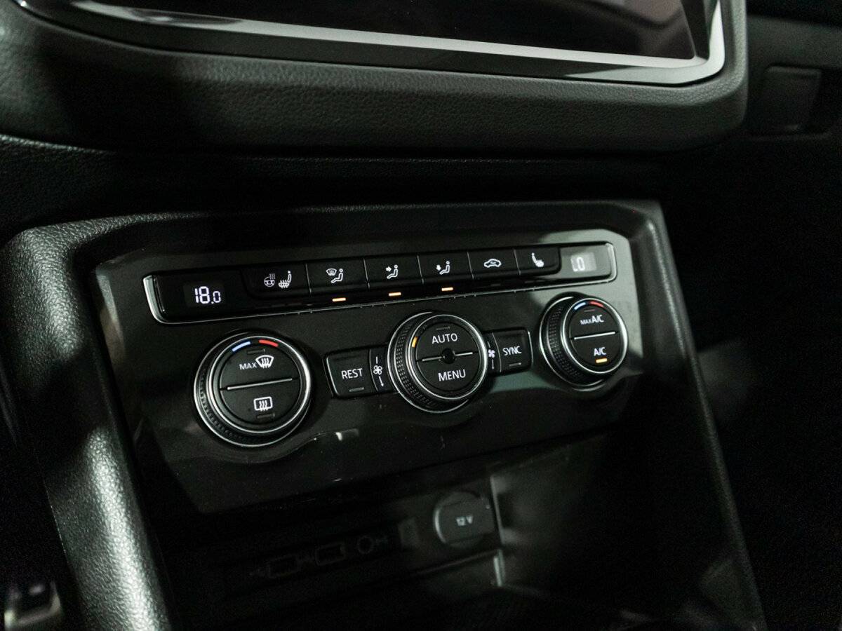 Volkswagen Tiguan б/у, 2019, Роботизированная. Фото: #19