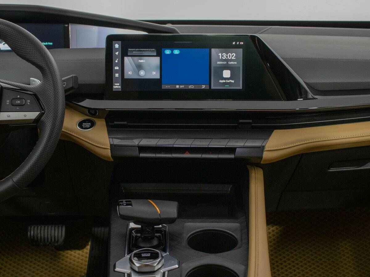 Changan UNI-V б/у, 2023, Роботизированная. Фото: #13