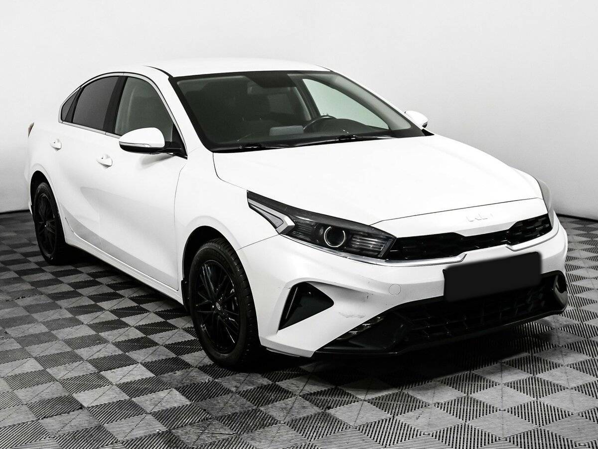 Kia Cerato б/у, 2022, Автоматическая. Фото: #2