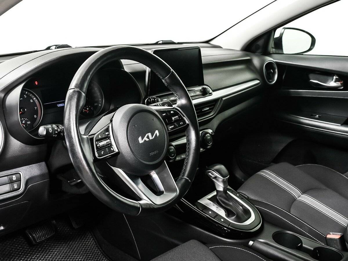 Kia Cerato б/у, 2022, Автоматическая. Фото: #11