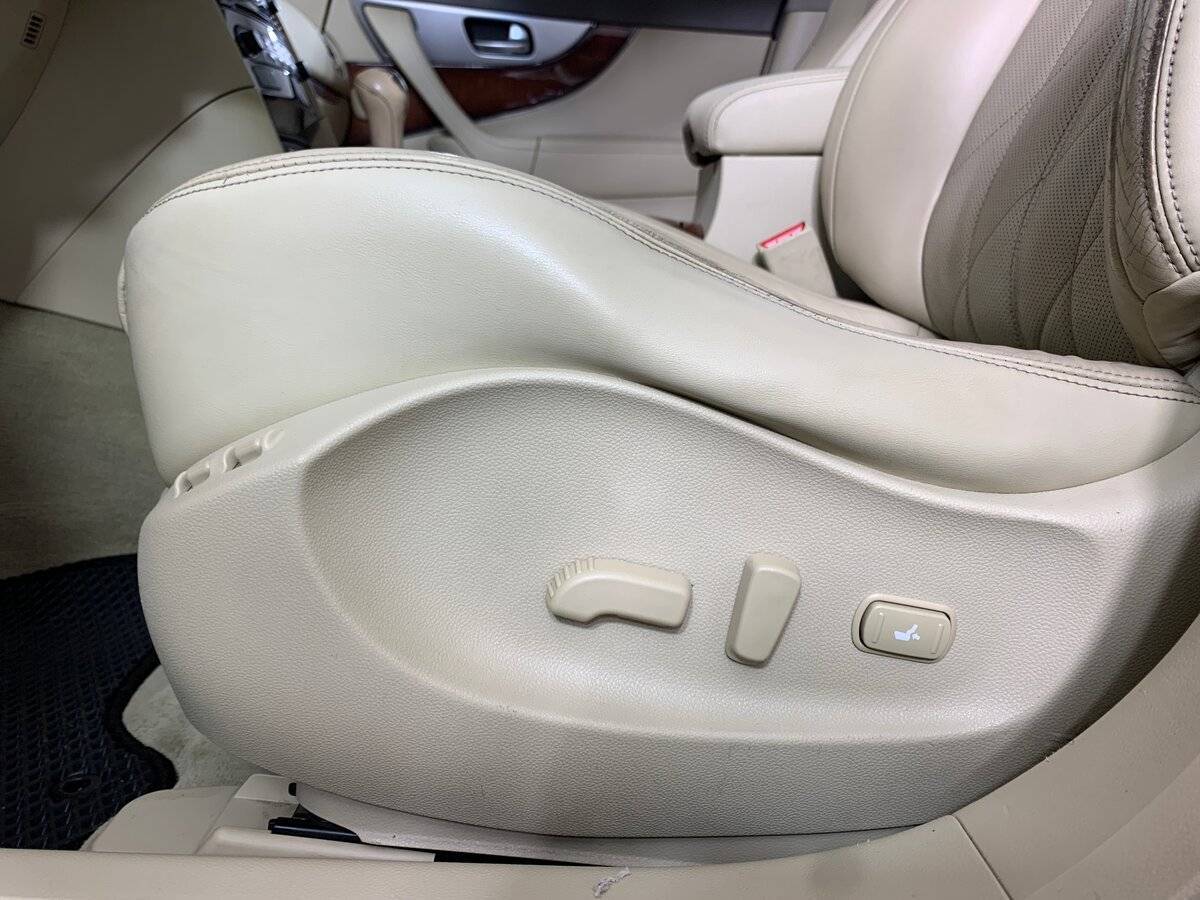 Infiniti FX б/у, 2012, Автоматическая. Фото: #16