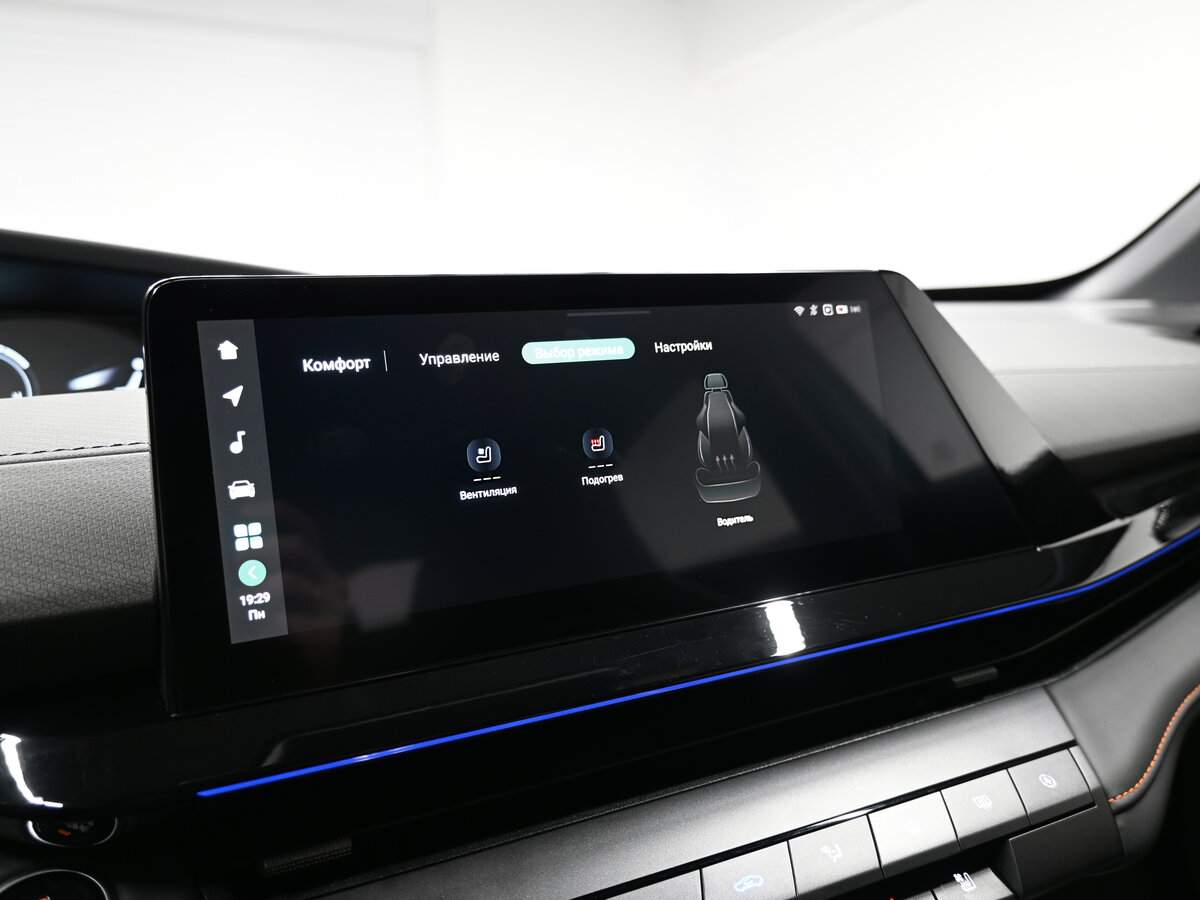 Changan UNI-V б/у, 2023, Роботизированная. Фото: #17