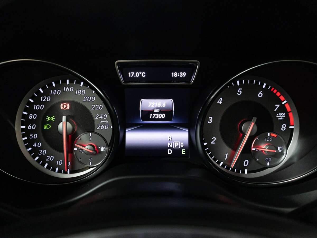 Mercedes-Benz CLA б/у, 2015, Роботизированная. Фото: #11