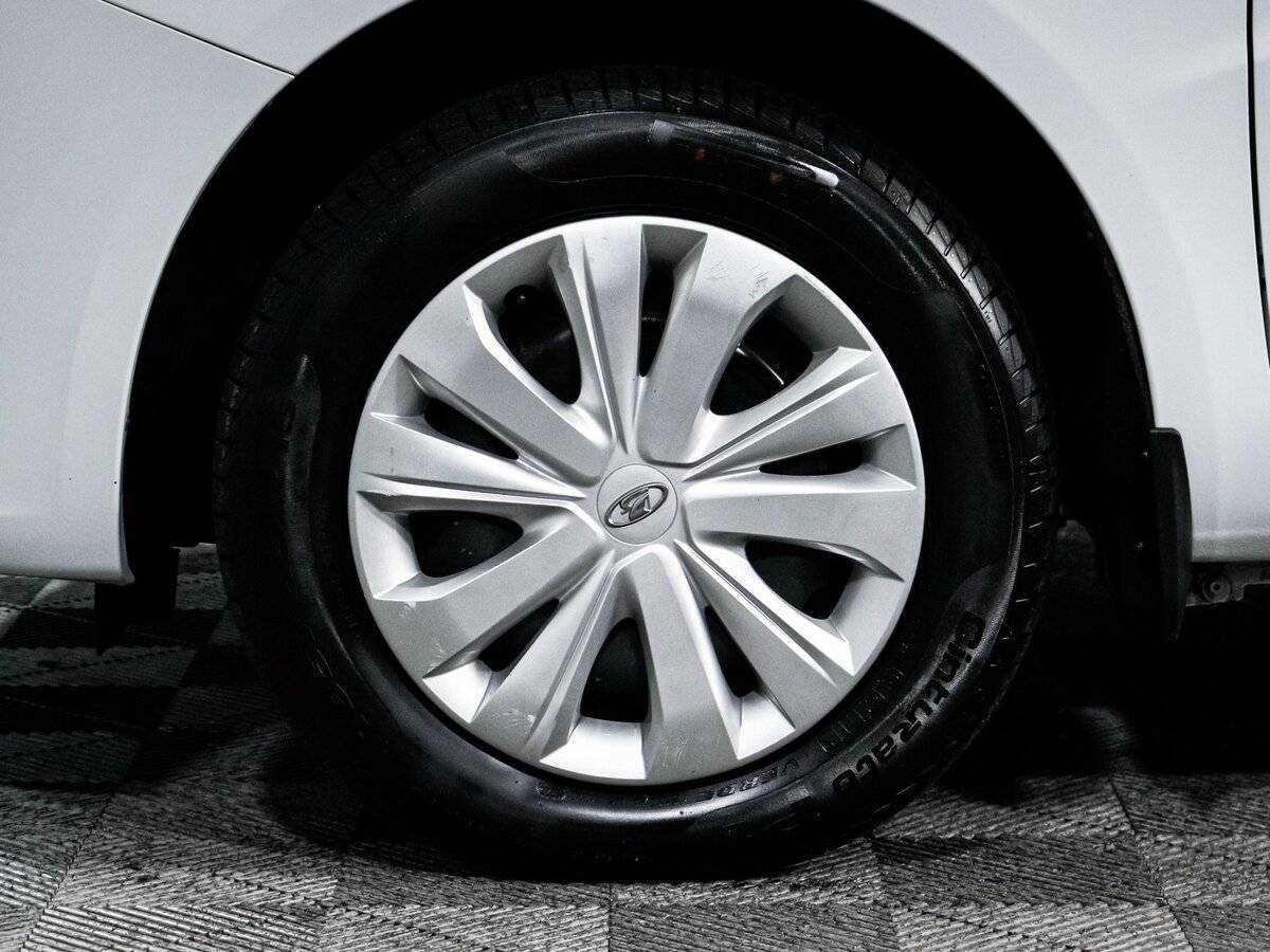 Lada (ВАЗ) Vesta б/у, 2023, Механическая. Фото: #14