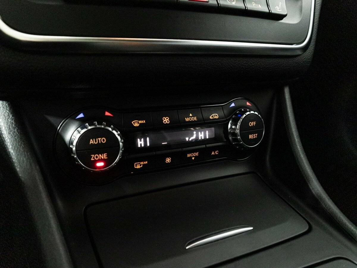 Mercedes-Benz CLA б/у, 2015, Роботизированная. Фото: #15