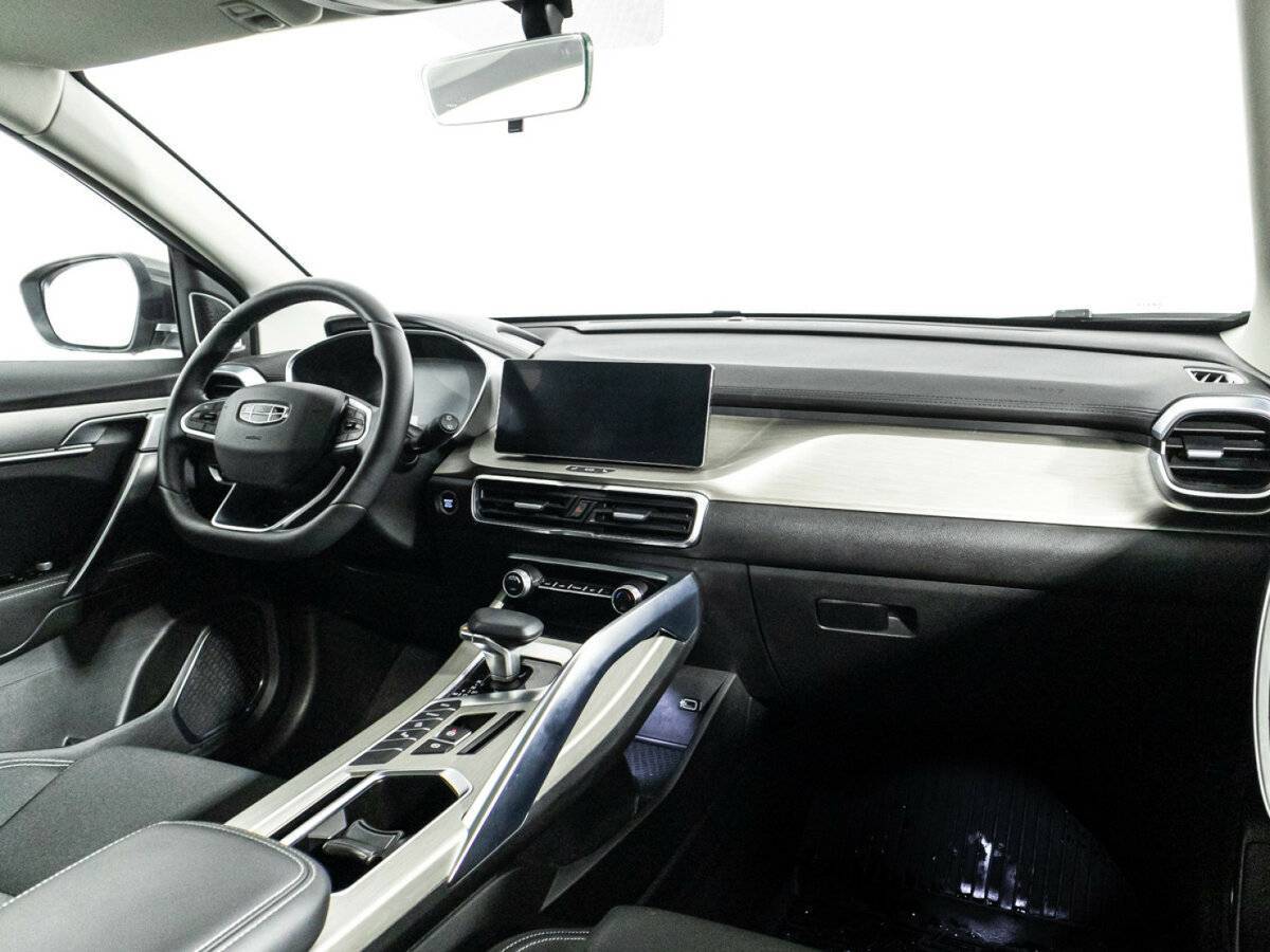 Geely Coolray б/у, 2023, Роботизированная. Фото: #8