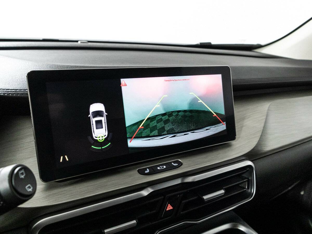 Geely Coolray б/у, 2023, Роботизированная. Фото: #15