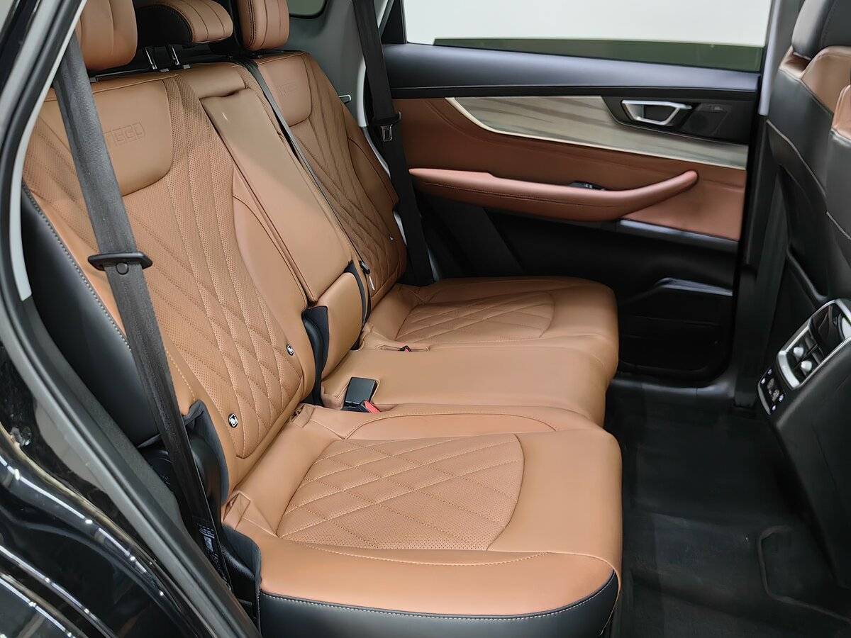 Chery Tiggo 8 Pro Max б/у, 2022, Роботизированная. Фото: #8