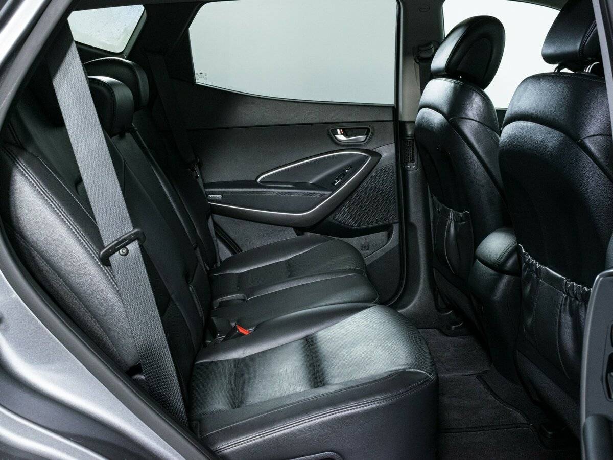 Hyundai Santa Fe б/у, 2016, Автоматическая. Фото: #11