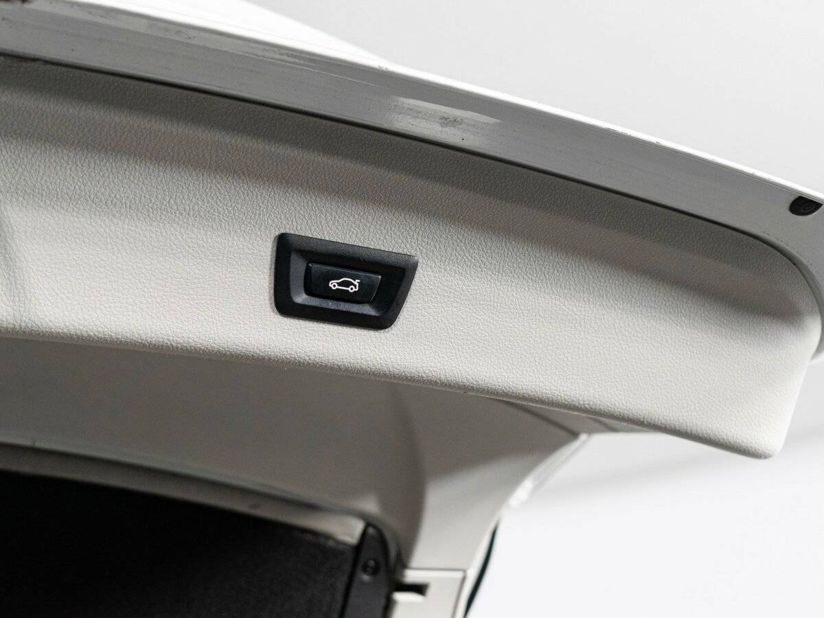 BMW 3 серии б/у, 2013, Автоматическая. Фото: #9