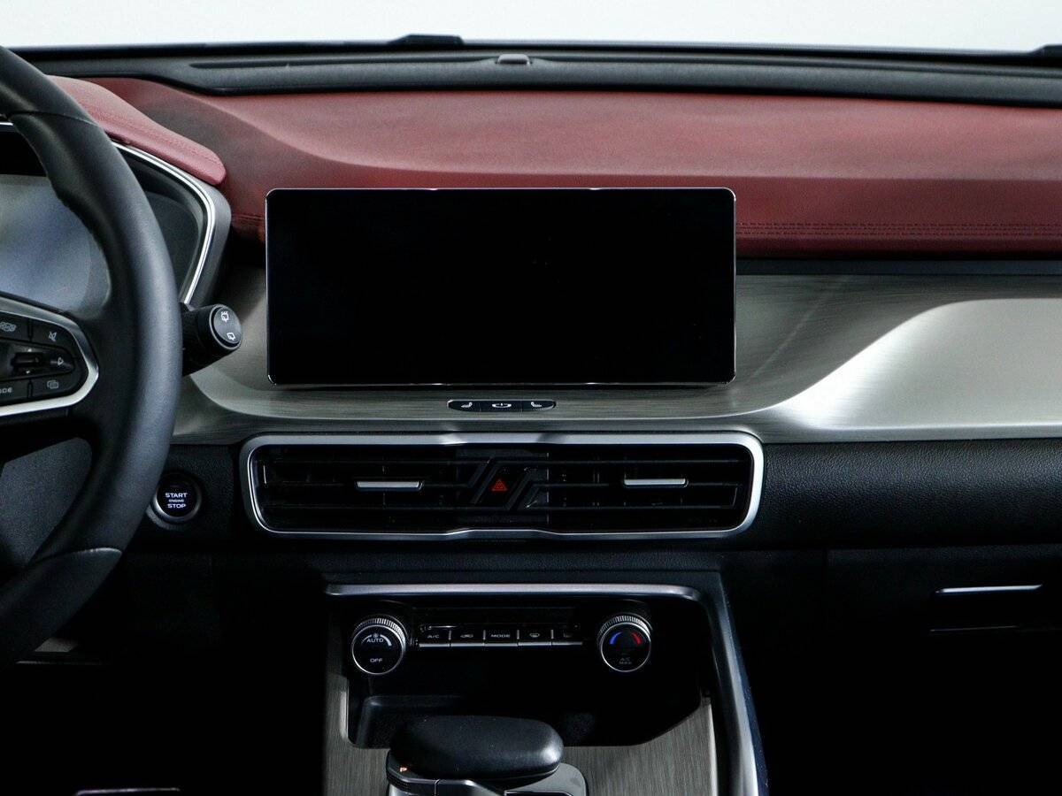 Geely Coolray б/у, 2024, Роботизированная. Фото: #11