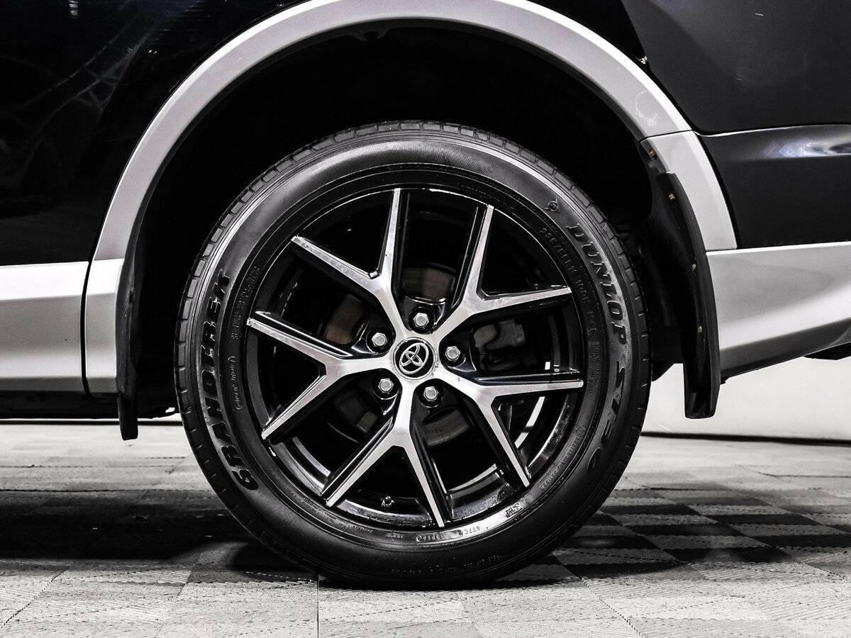 Toyota RAV4 б/у, 2017, Автоматическая. Фото: #13