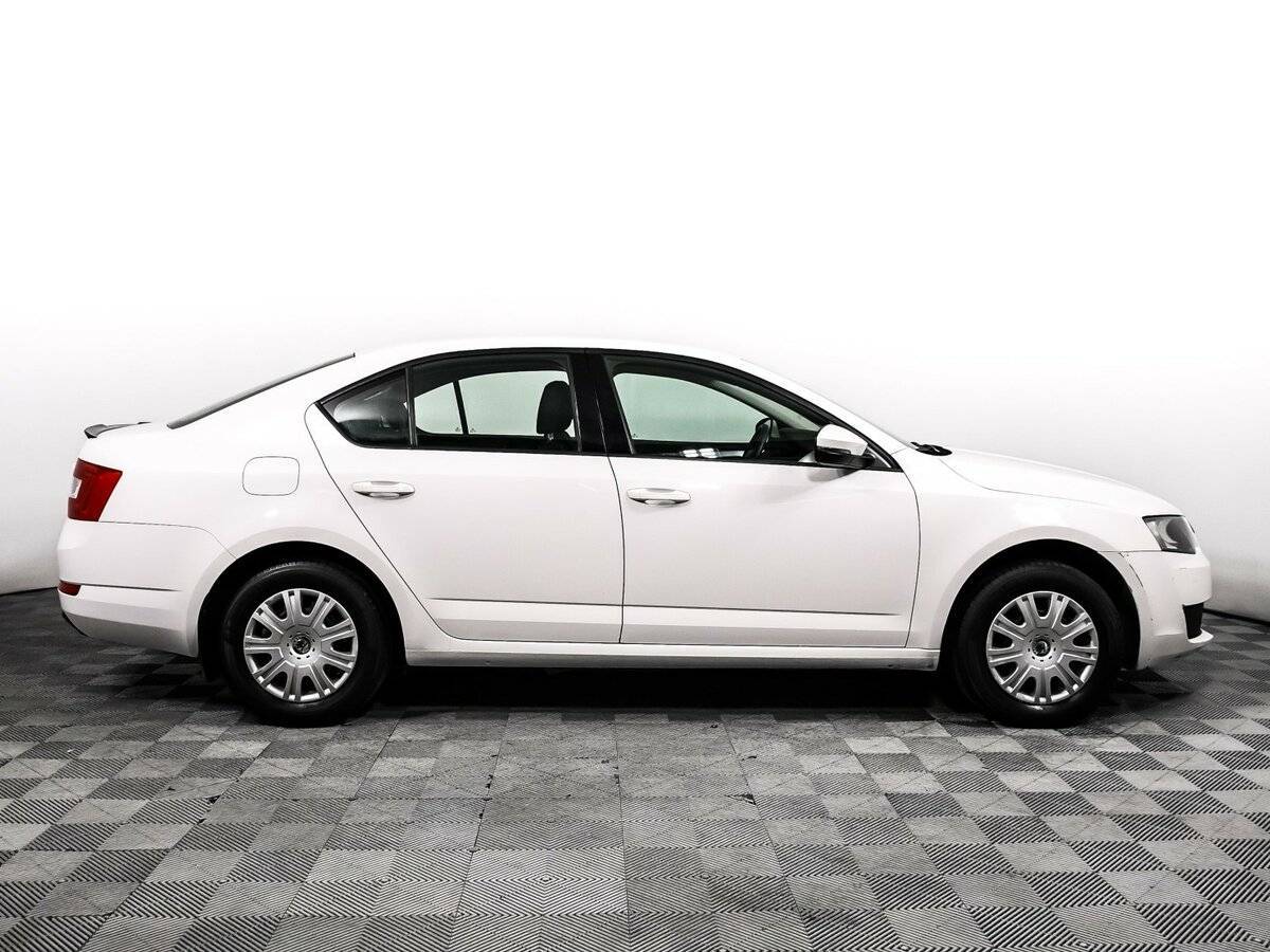 Шкода Октавия б/у, 2015, Автоматическая. Фото: #3