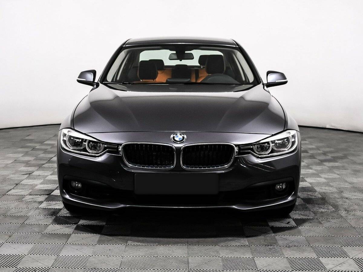 BMW 3 серии б/у, 2017, Автоматическая. Фото: #1