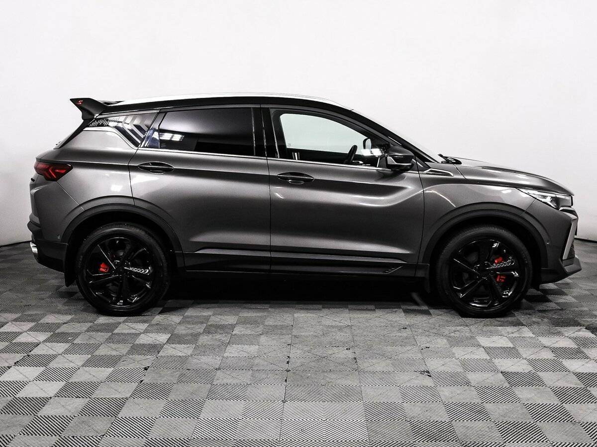 Geely Coolray б/у, 2023, Роботизированная. Фото: #3