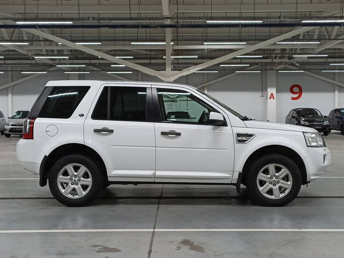 Land Rover Freelander б/у, 2012, Автоматическая. Фото: #3