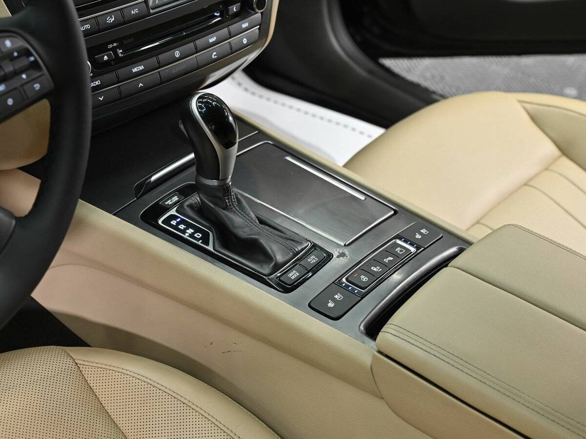 Hyundai Genesis б/у, 2016, Автоматическая. Фото: #11