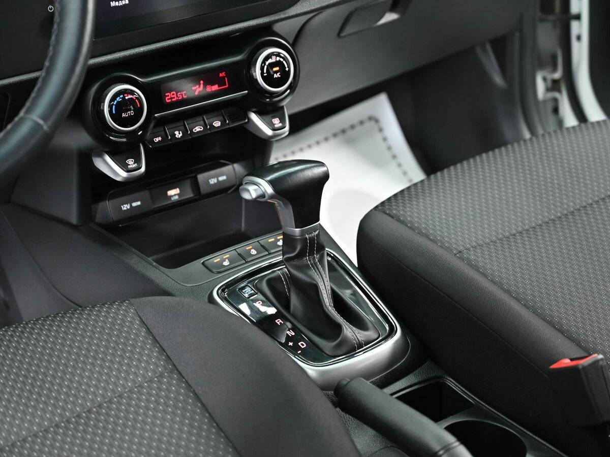 Киа Рио б/у, 2022, Автоматическая. Фото: #10