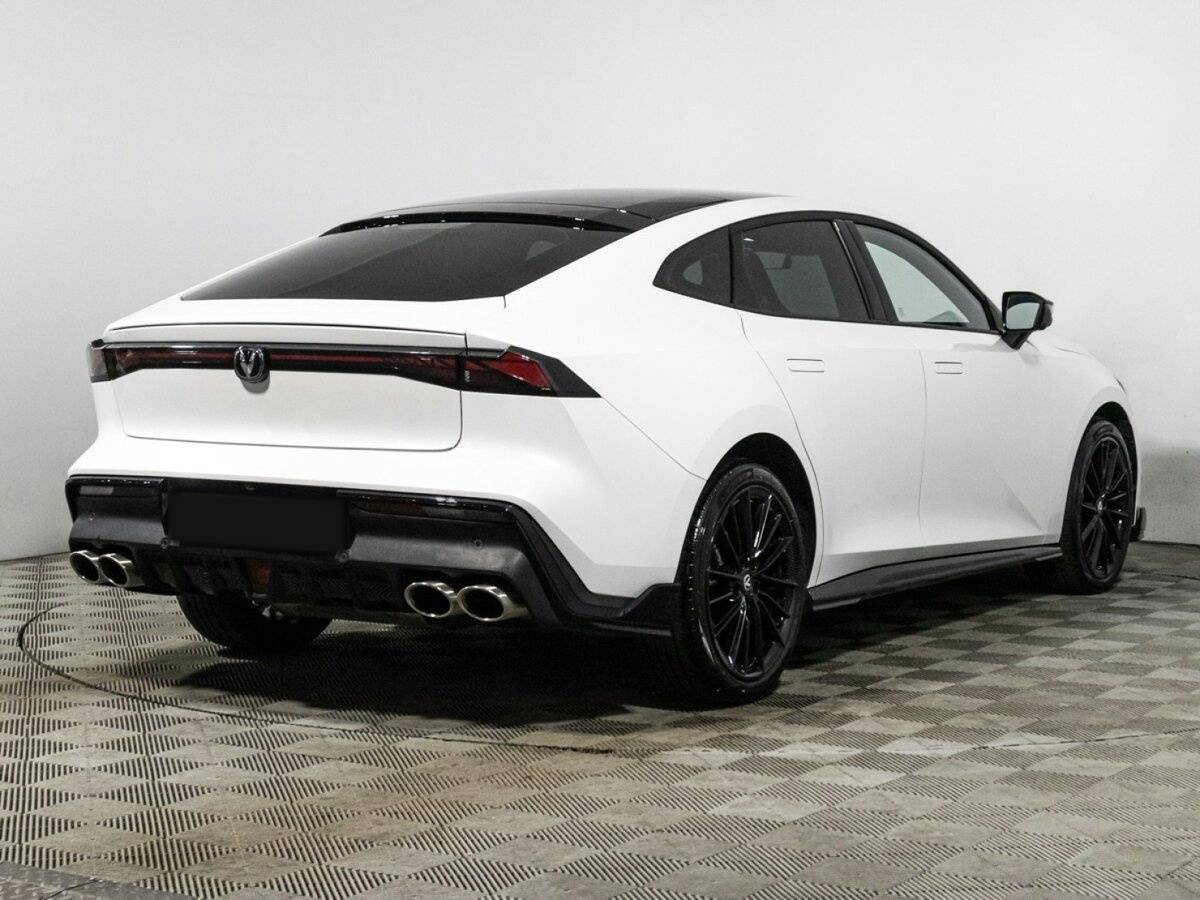 Changan UNI-V б/у, 2023, Роботизированная. Фото: #4