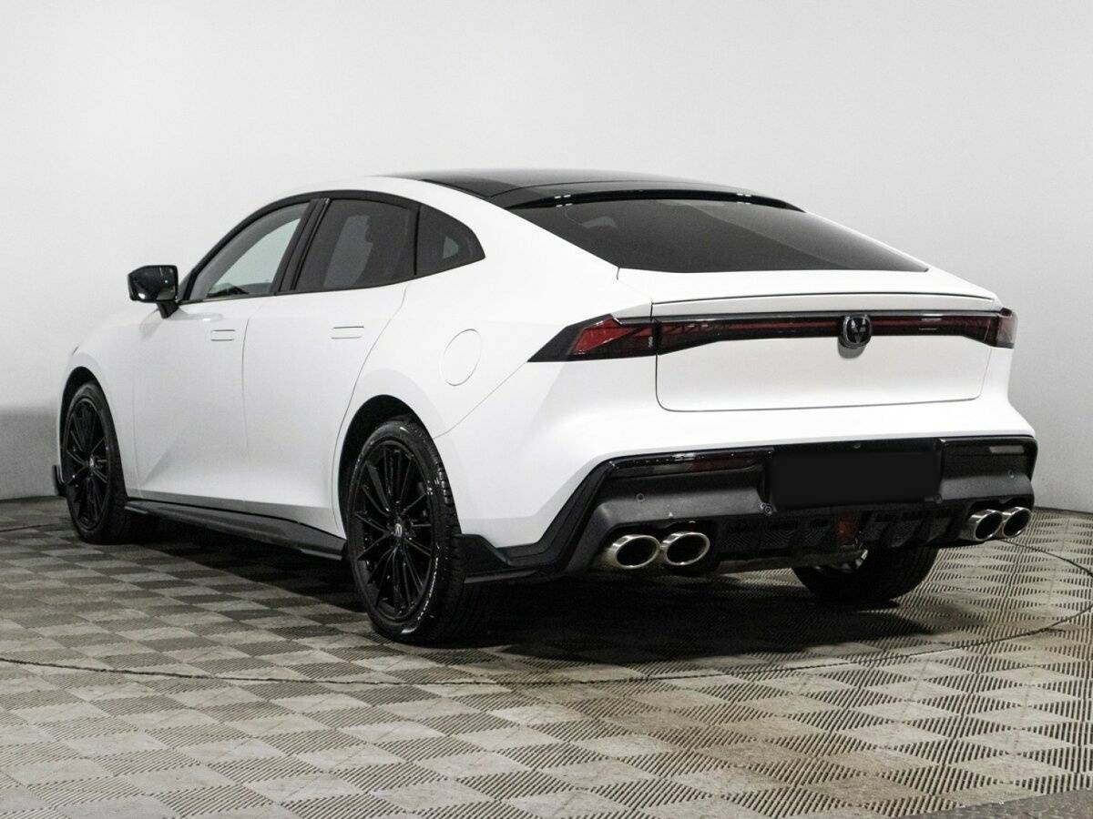 Changan UNI-V б/у, 2023, Роботизированная. Фото: #6