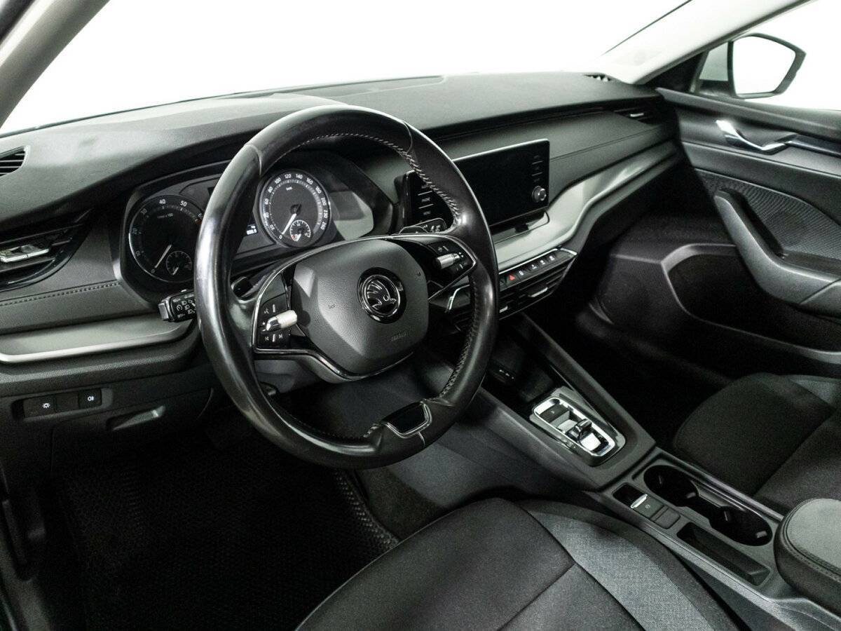 Skoda Octavia б/у, 2021, Автоматическая. Фото: #10