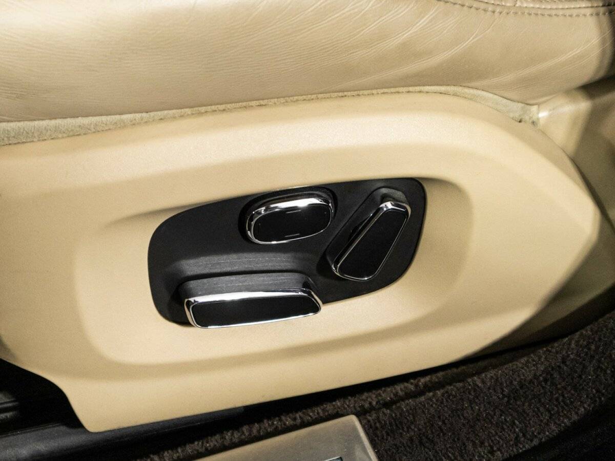 Jaguar XJ б/у, 2014, Автоматическая. Фото: #17