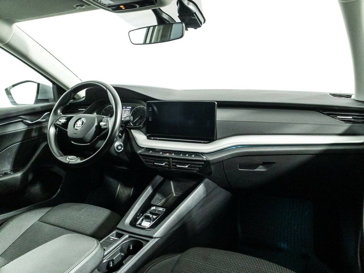 Skoda Octavia б/у, 2021, Автоматическая. Фото: #8