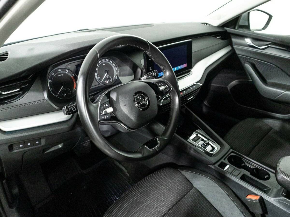 Skoda Octavia б/у, 2021, Автоматическая. Фото: #10