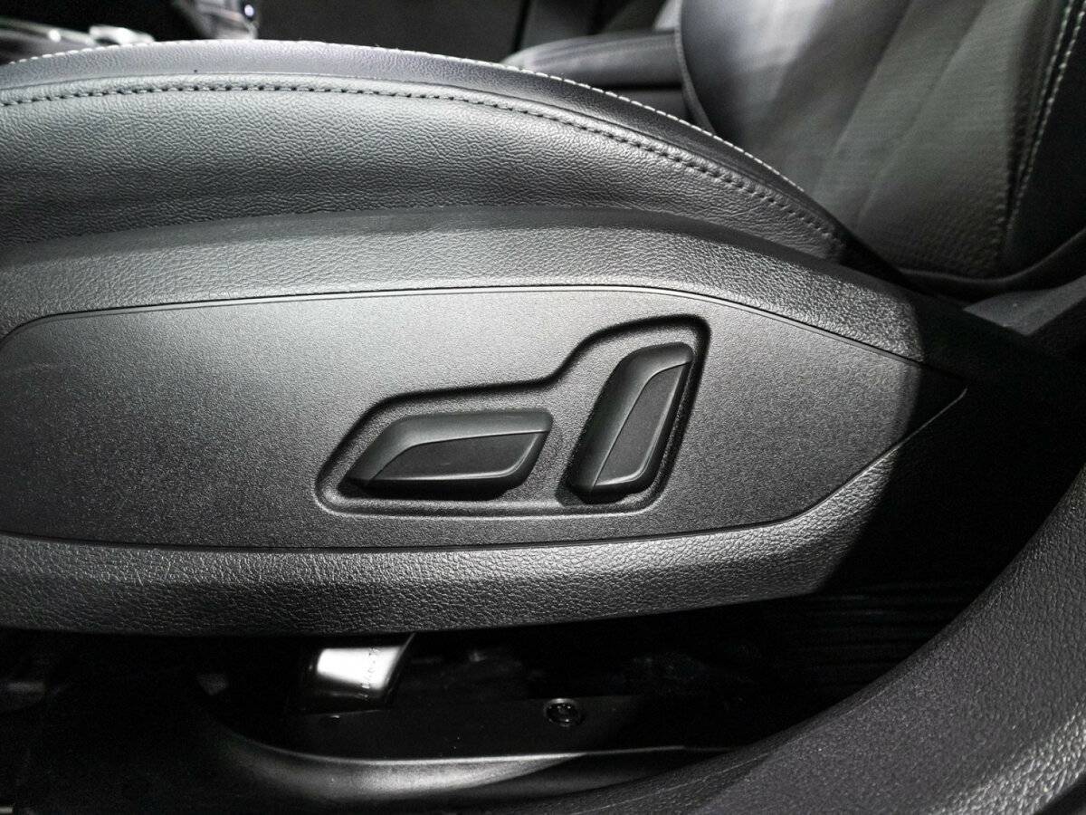 Audi A4 б/у, 2019, Роботизированная. Фото: #15