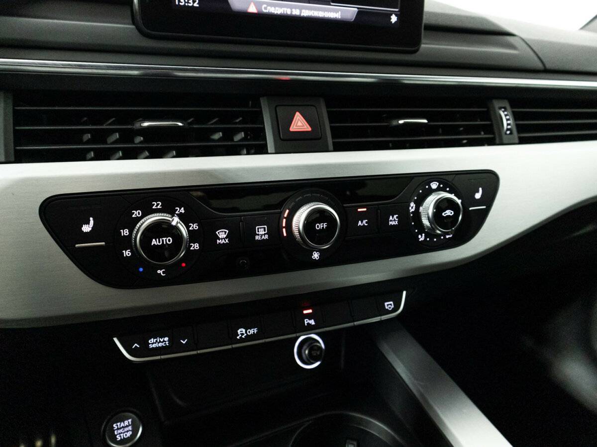 Audi A4 б/у, 2019, Роботизированная. Фото: #17