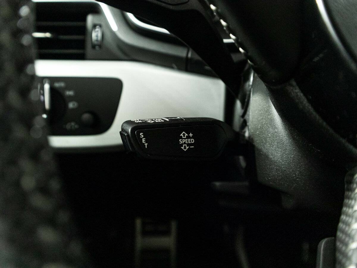 Audi A4 б/у, 2019, Роботизированная. Фото: #20