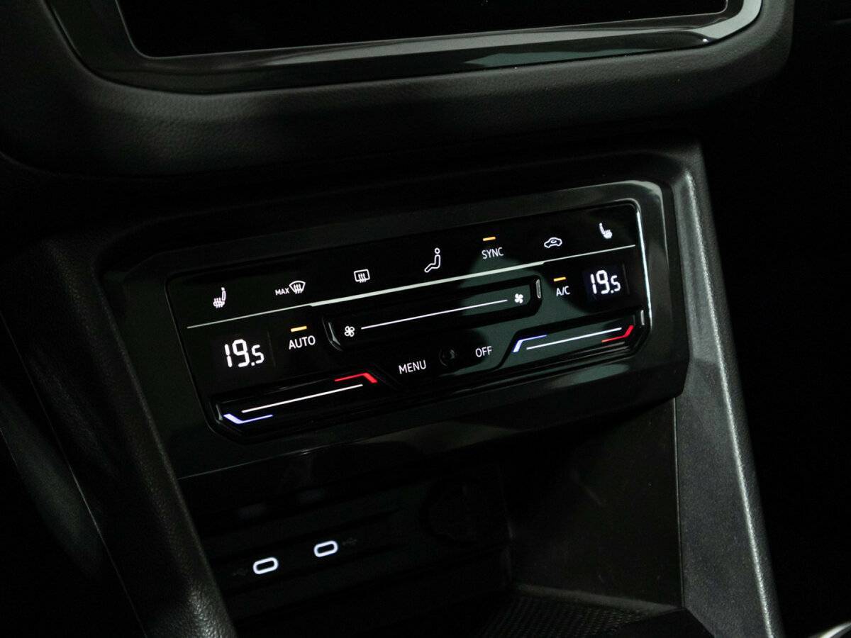 Volkswagen Tiguan б/у, 2022, Роботизированная. Фото: #21