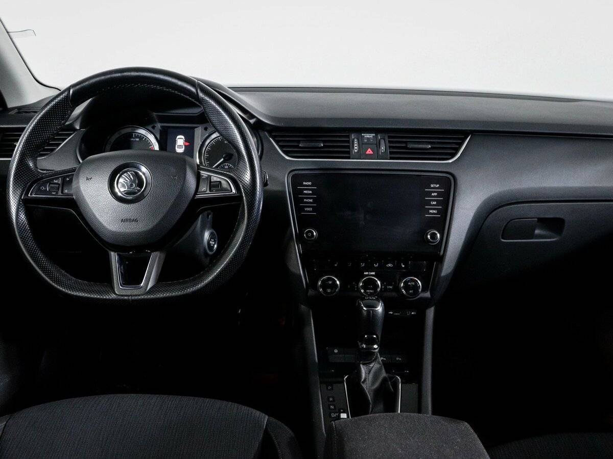 Шкода Октавия б/у, 2017, Роботизированная. Фото: #9