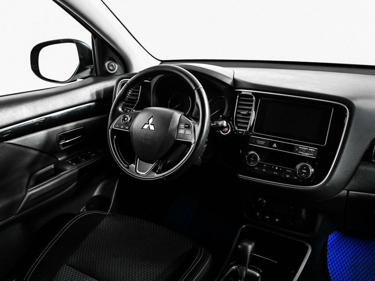 Mitsubishi Outlander б/у, 2019, Вариатор. Фото: #8