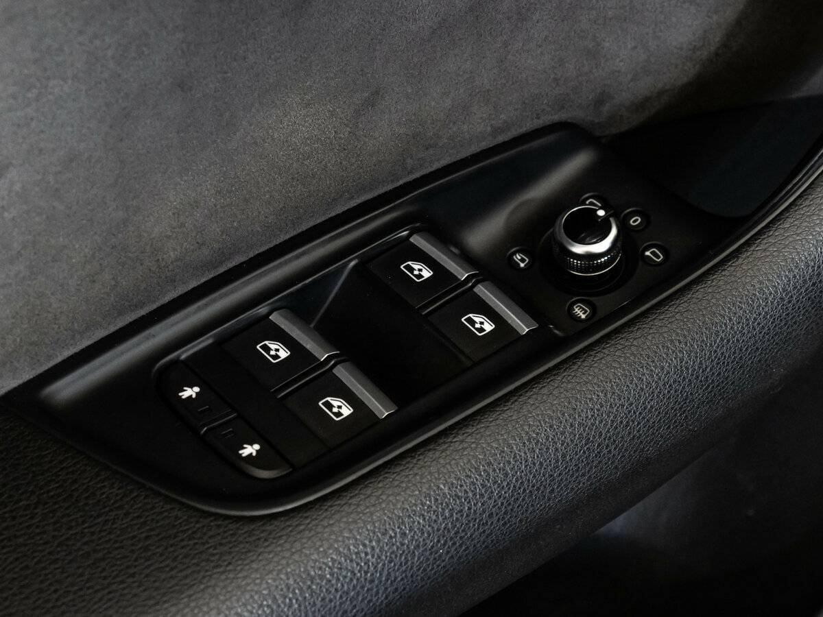 Audi Q7 б/у, 2015, Автоматическая. Фото: #22