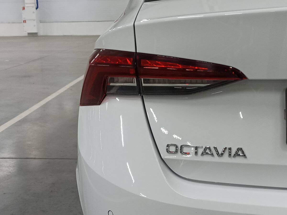 Skoda Octavia б/у, 2021, Автоматическая. Фото: #8