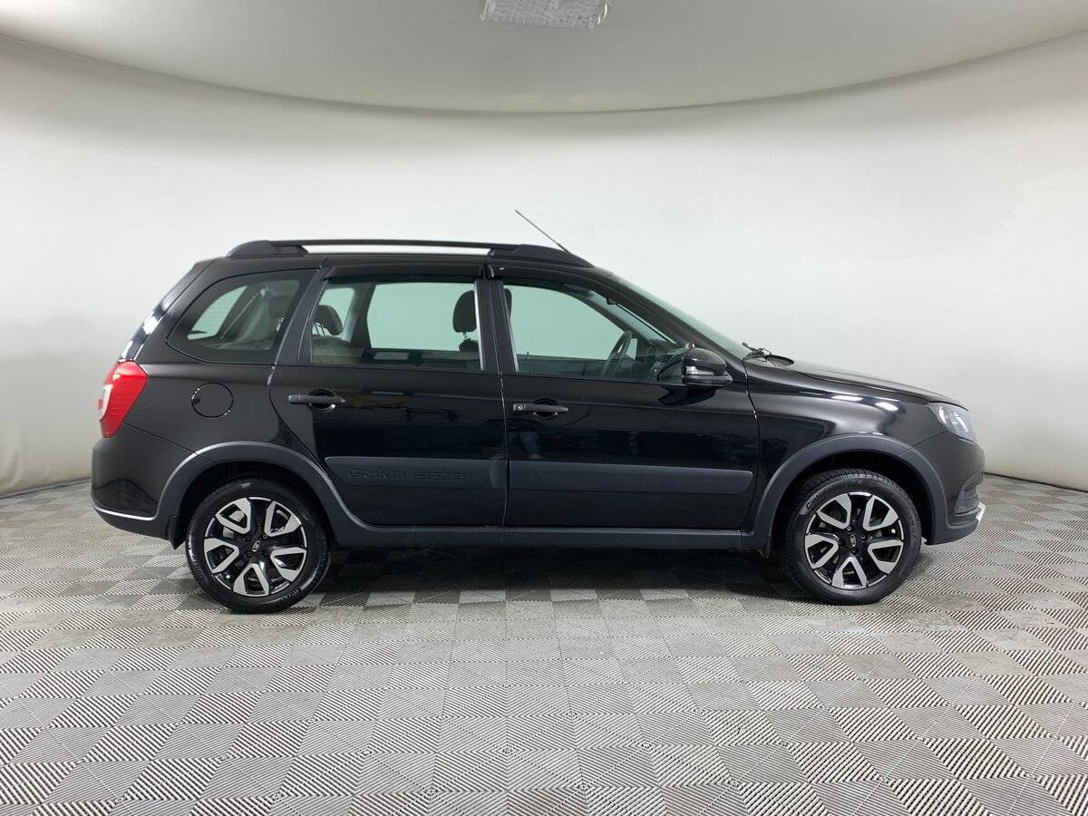 Lada (ВАЗ) Granta б/у, 2023, Механическая. Фото: #3