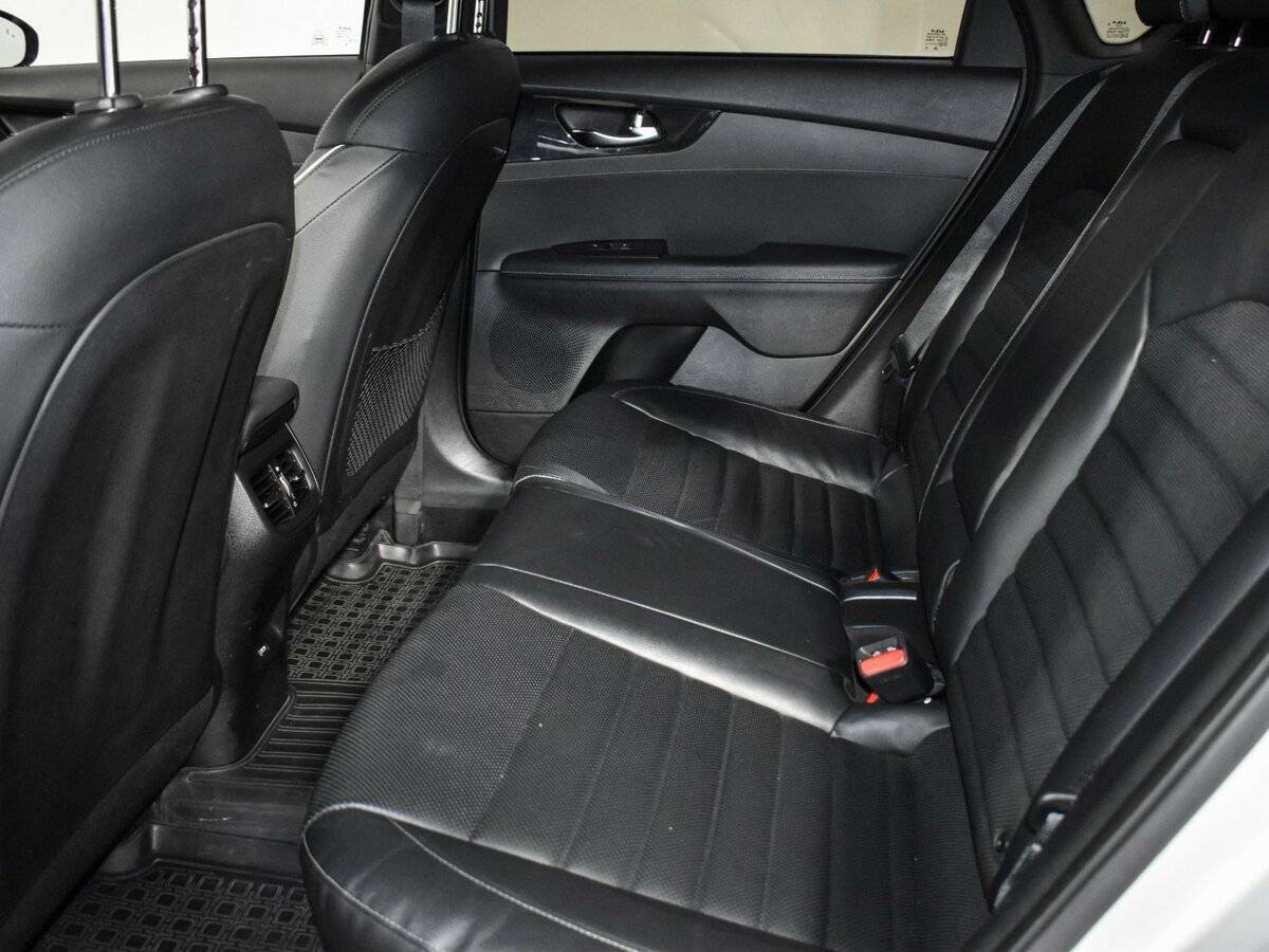 Kia Cerato б/у, 2022, Автоматическая. Фото: #12