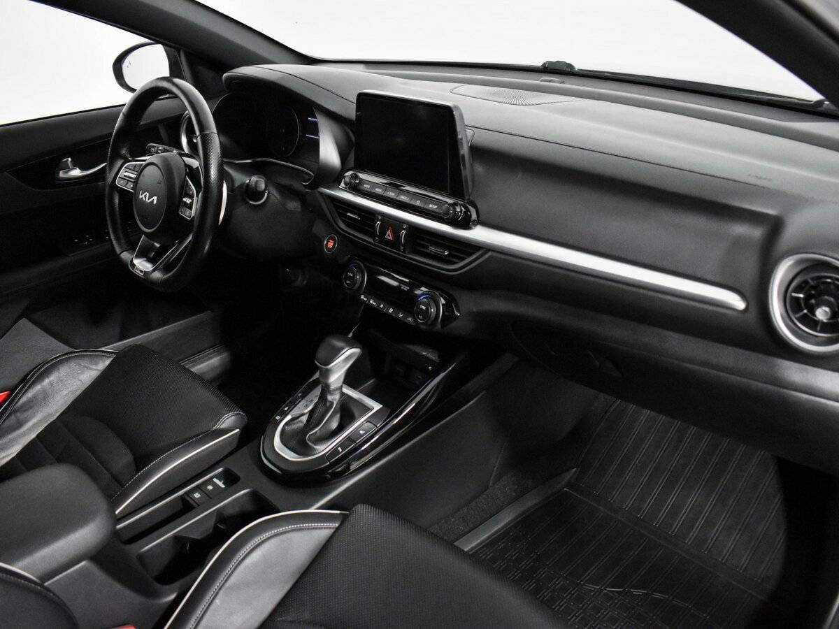 Kia Cerato б/у, 2022, Автоматическая. Фото: #17