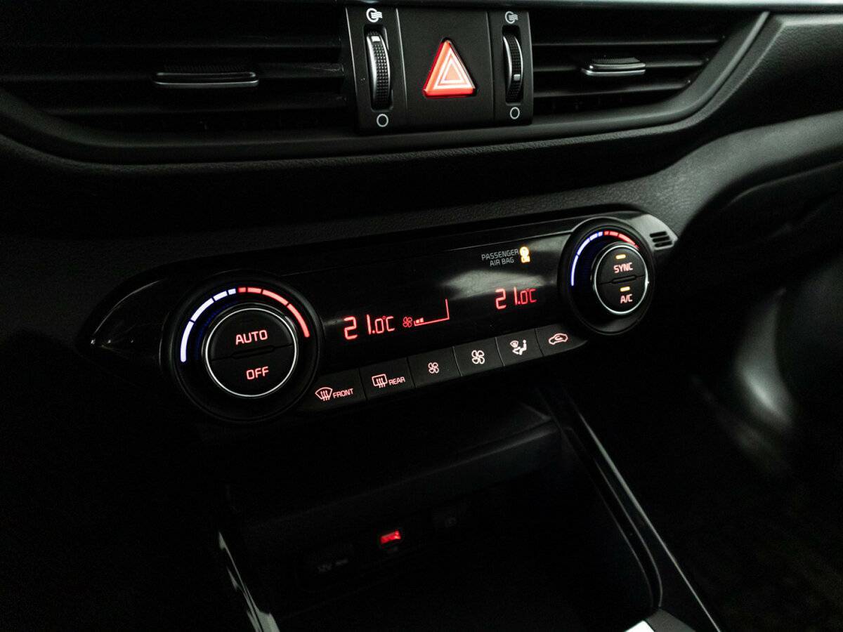 Kia Cerato б/у, 2021, Автоматическая. Фото: #18