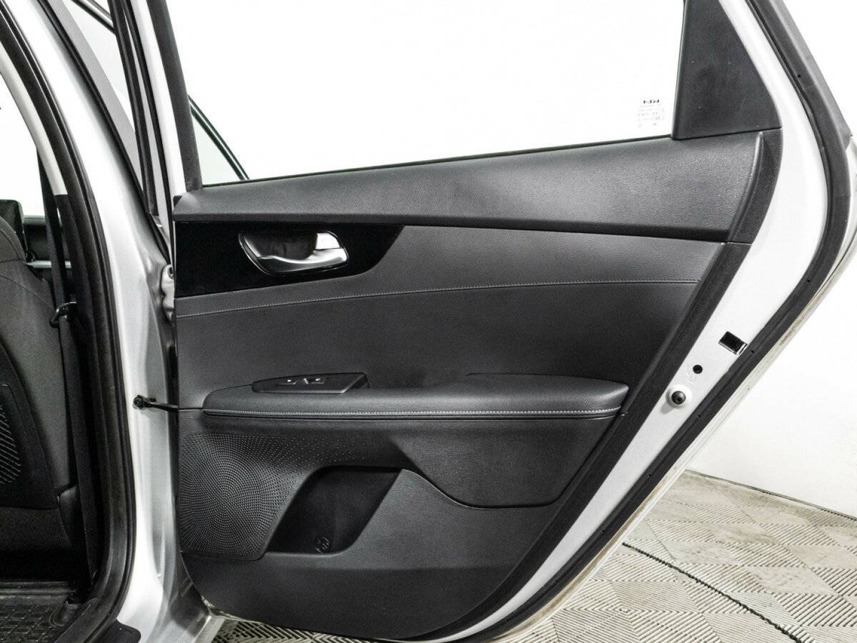 Kia Cerato б/у, 2021, Автоматическая. Фото: #26