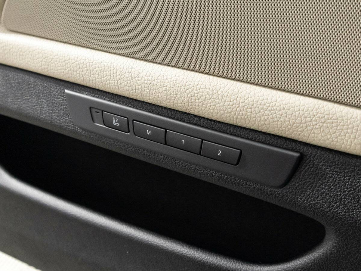 BMW 5 серии б/у, 2016, Автоматическая. Фото: #17