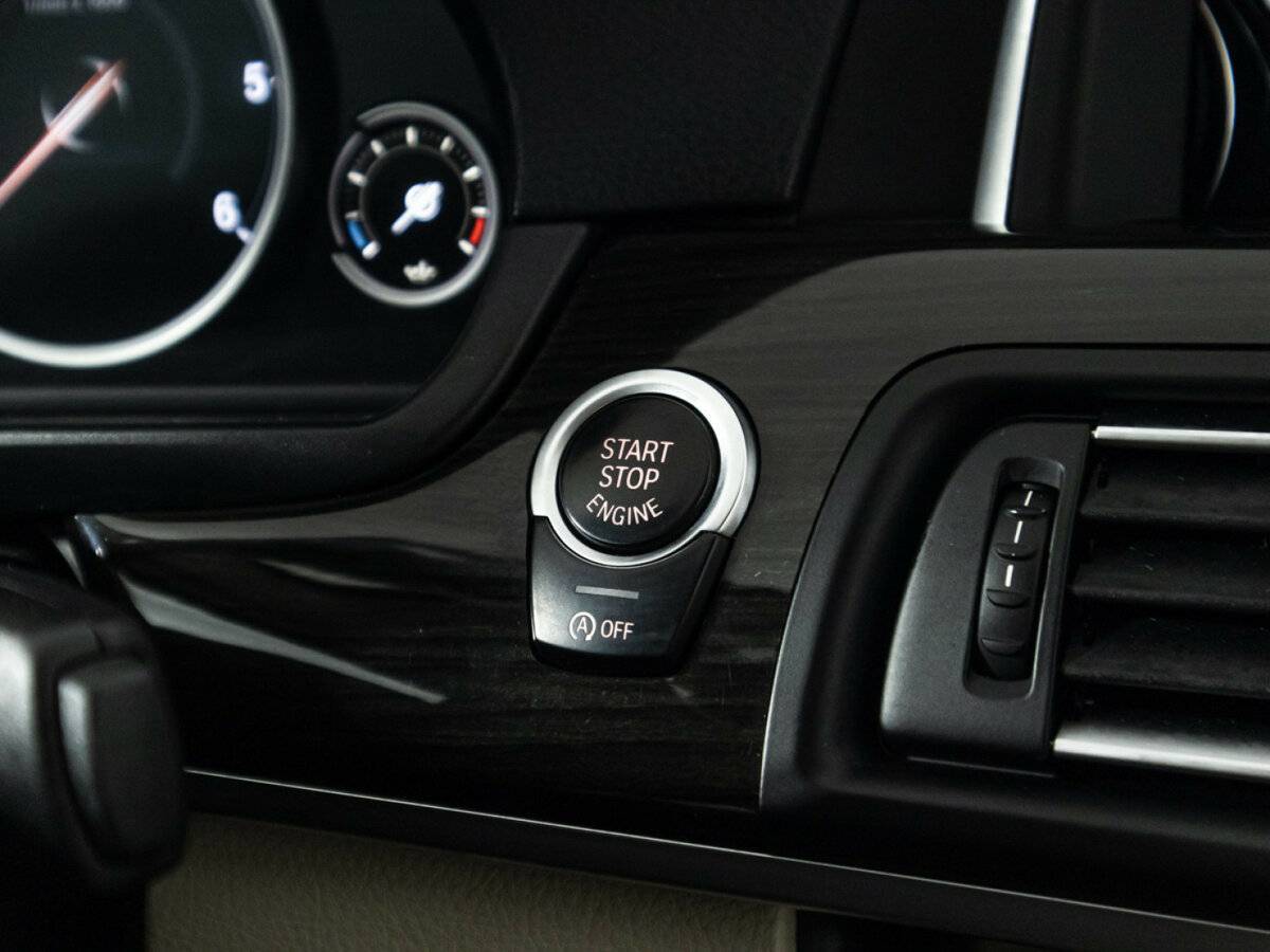 BMW 5 серии б/у, 2016, Автоматическая. Фото: #19