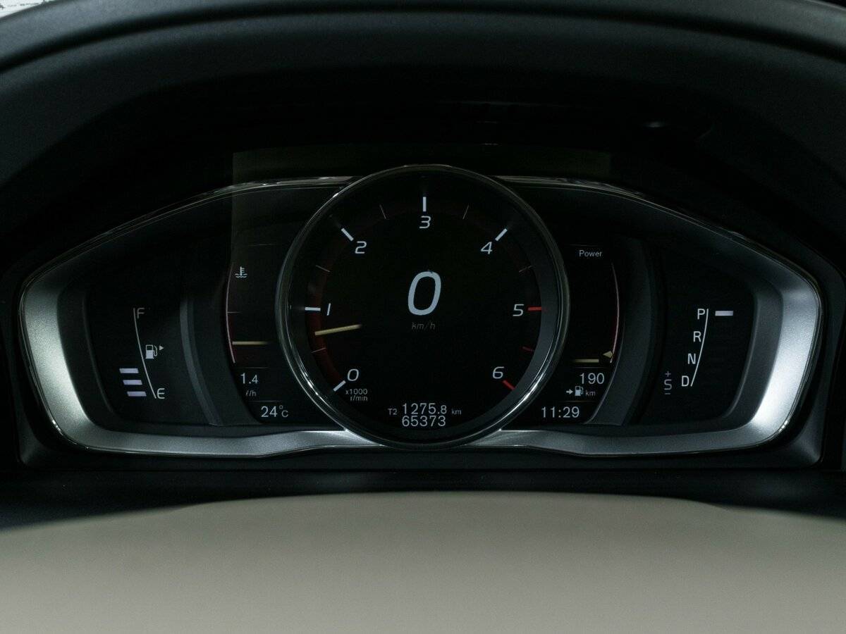 Volvo XC60 б/у, 2016, Автоматическая. Фото: #13