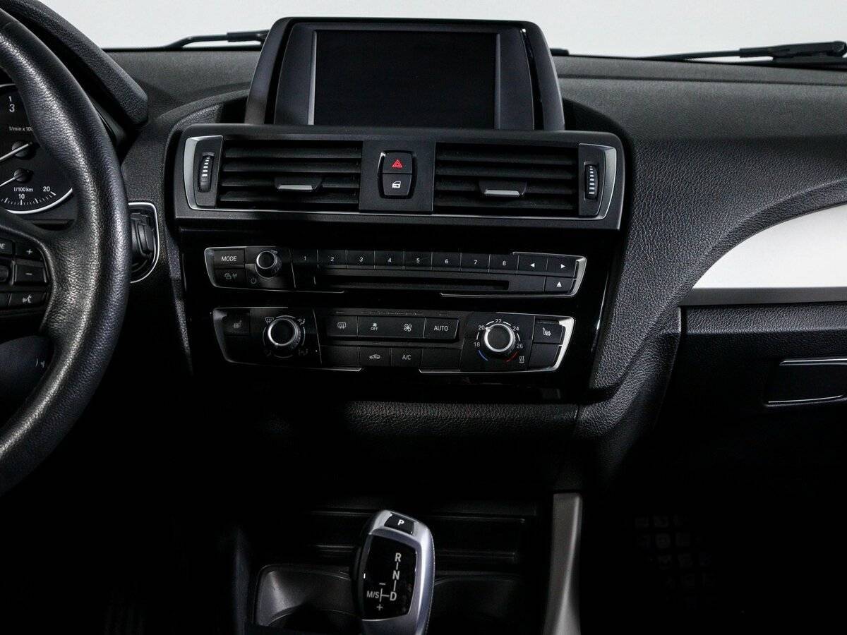 BMW 1 серии б/у, 2017, Автоматическая. Фото: #12