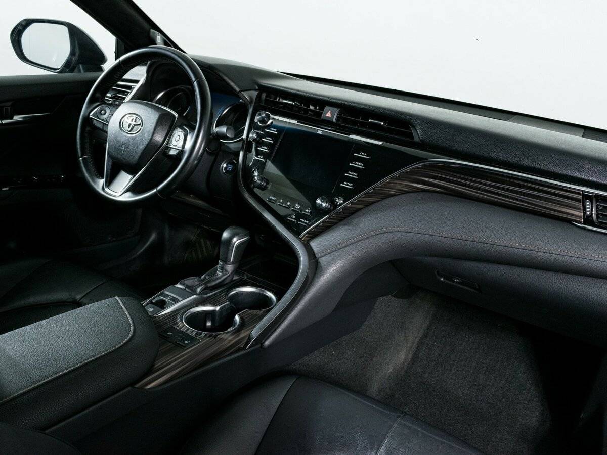 Toyota Camry б/у, 2020, Автоматическая. Фото: #9