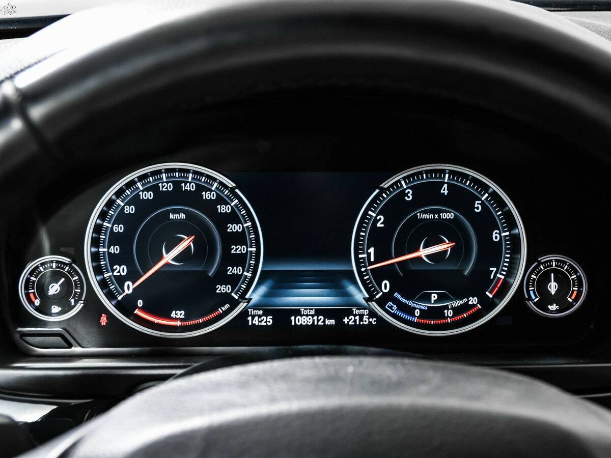 BMW 5 серии б/у, 2015, Автоматическая. Фото: #9