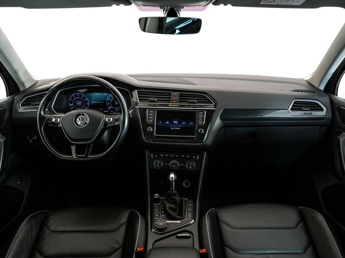 Volkswagen Tiguan б/у, 2017, Роботизированная. Фото: #9