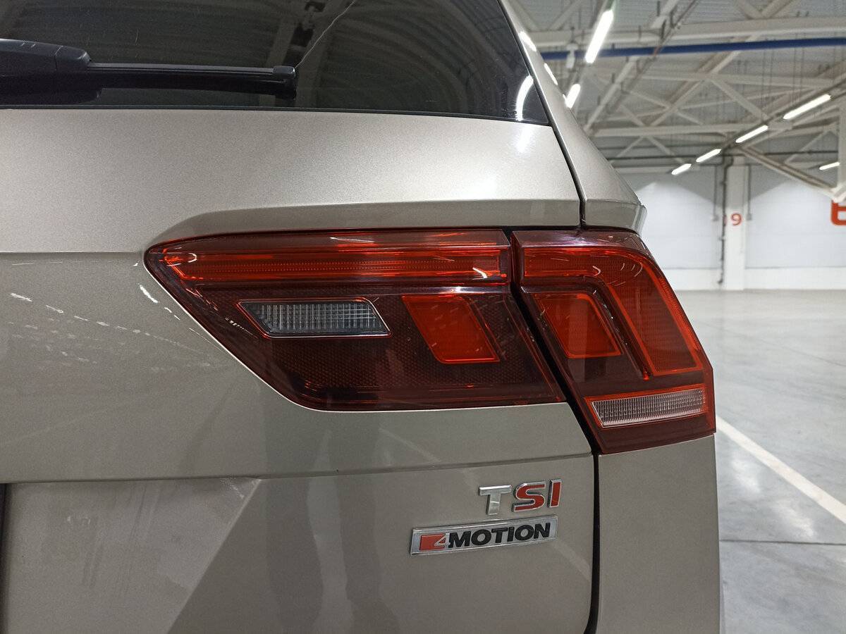 Volkswagen Tiguan б/у, 2017, Роботизированная. Фото: #8