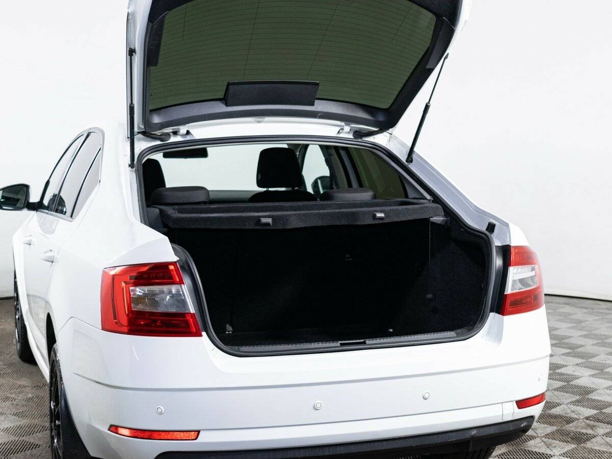 Шкода Октавия б/у, 2019, Механическая. Фото: #8